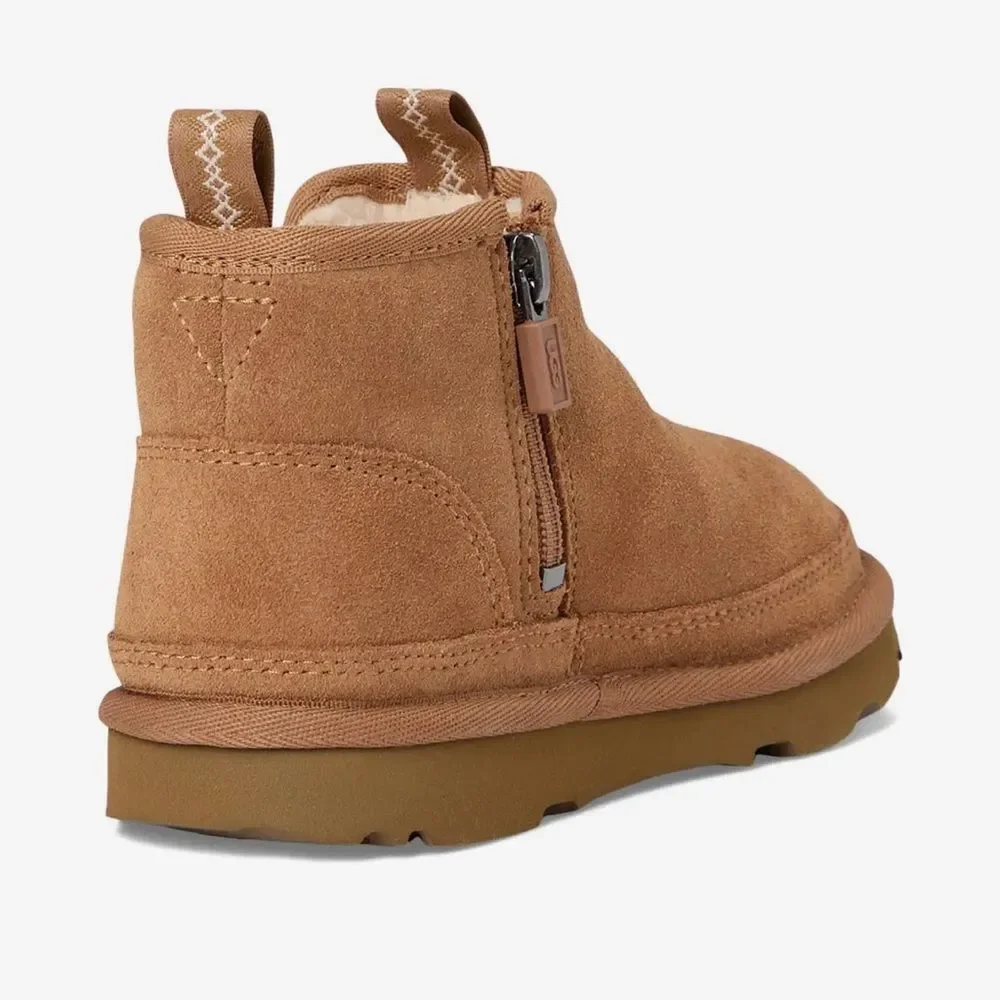 UGG® Neumel Chelsea Boot - Little Kid Chestnut 11